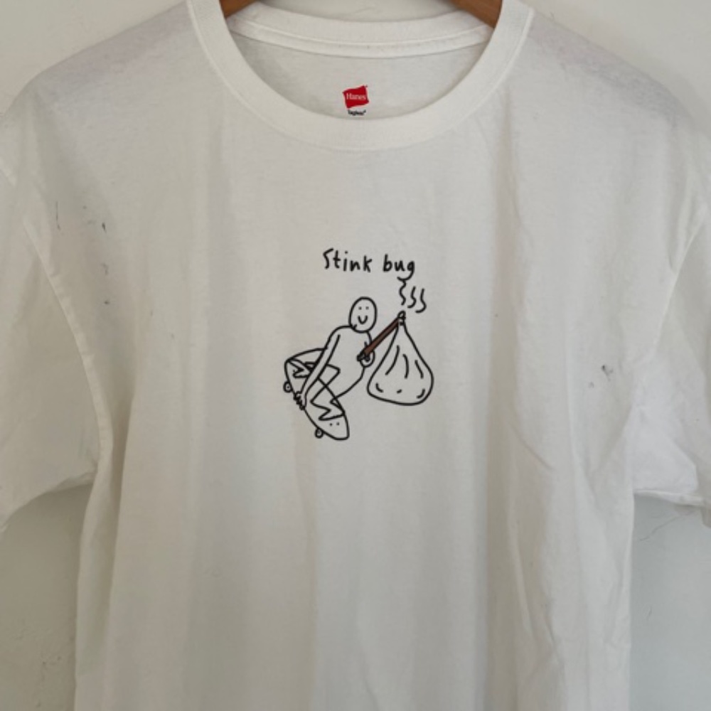 Stink bug t shirt skateboard